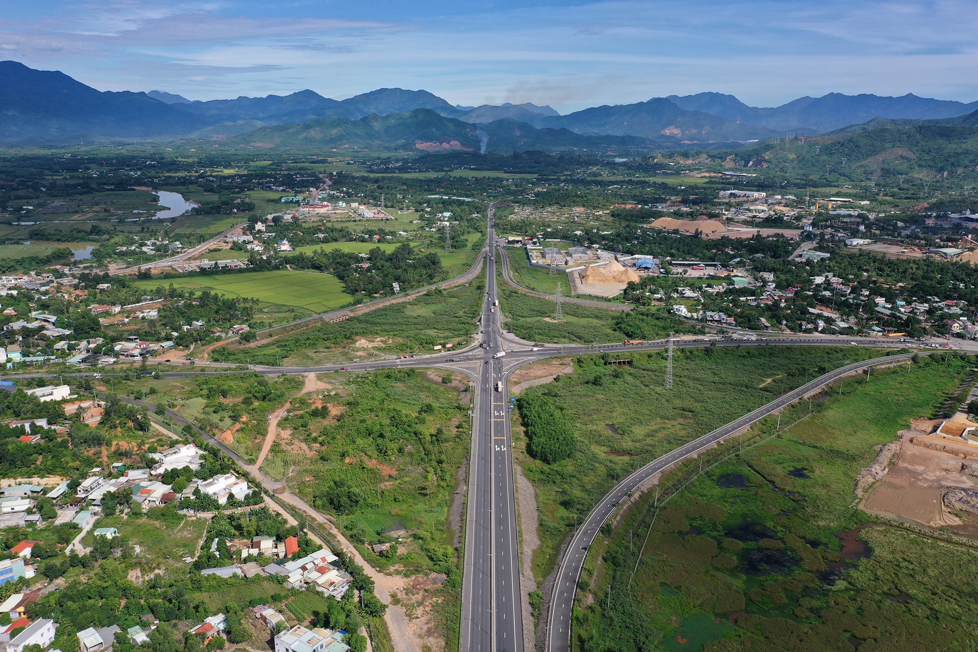 Cao toc o Da Nang anh 2