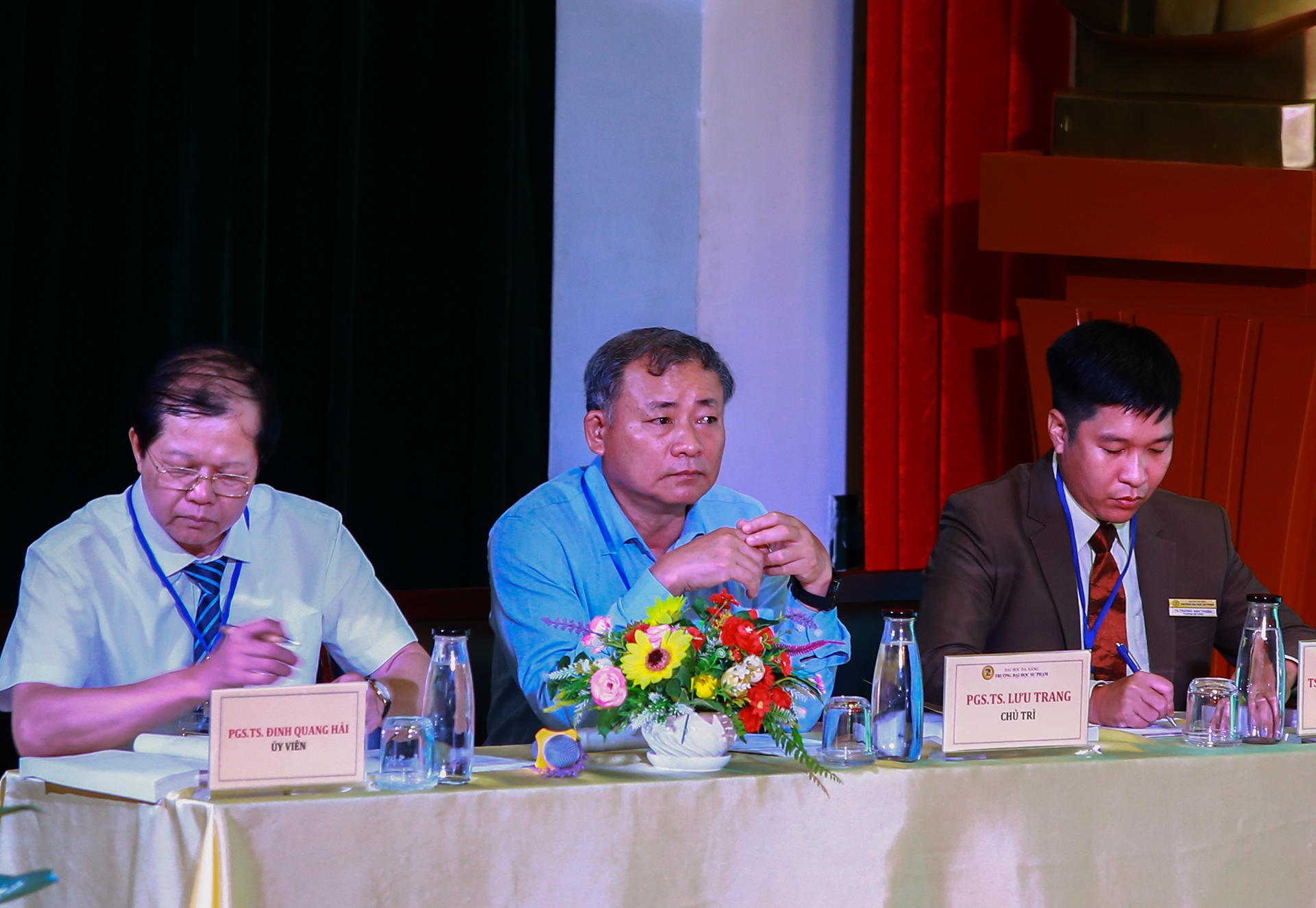 Them goc nhin ve nguon goc, tinh cach cua nguoi xu Quang hinh anh