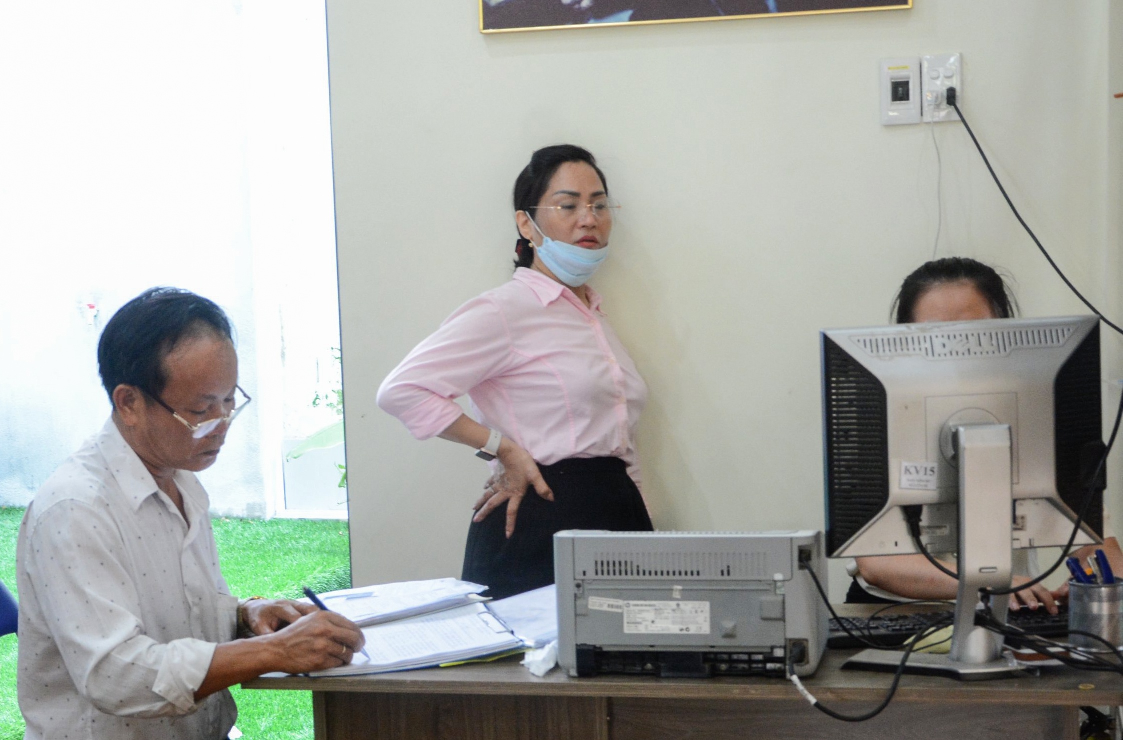 Cô giáo đánh trẻ ảnh 1 Co giao danh tre anh 1