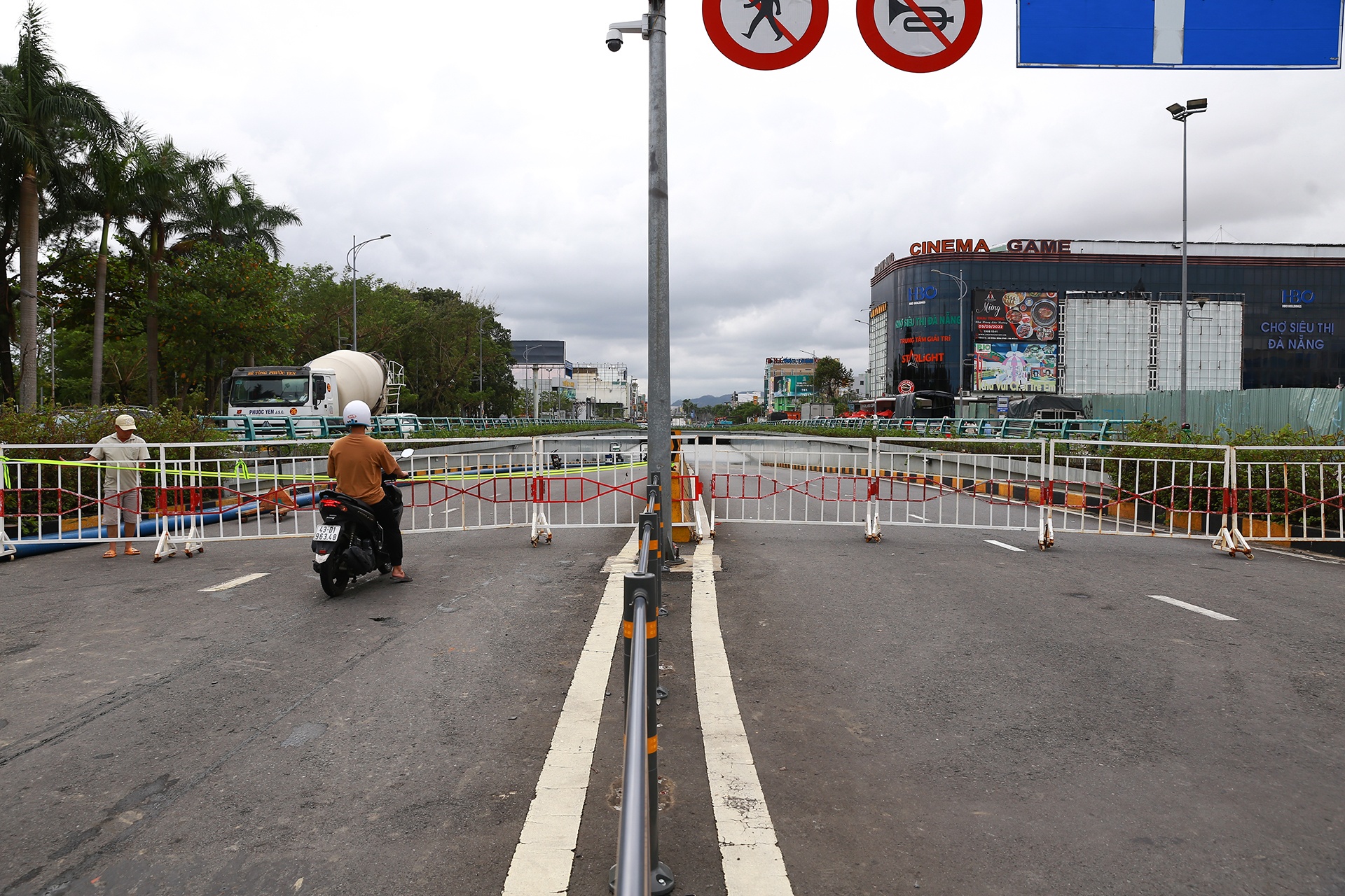 Ham chui ngap nuoc anh 2