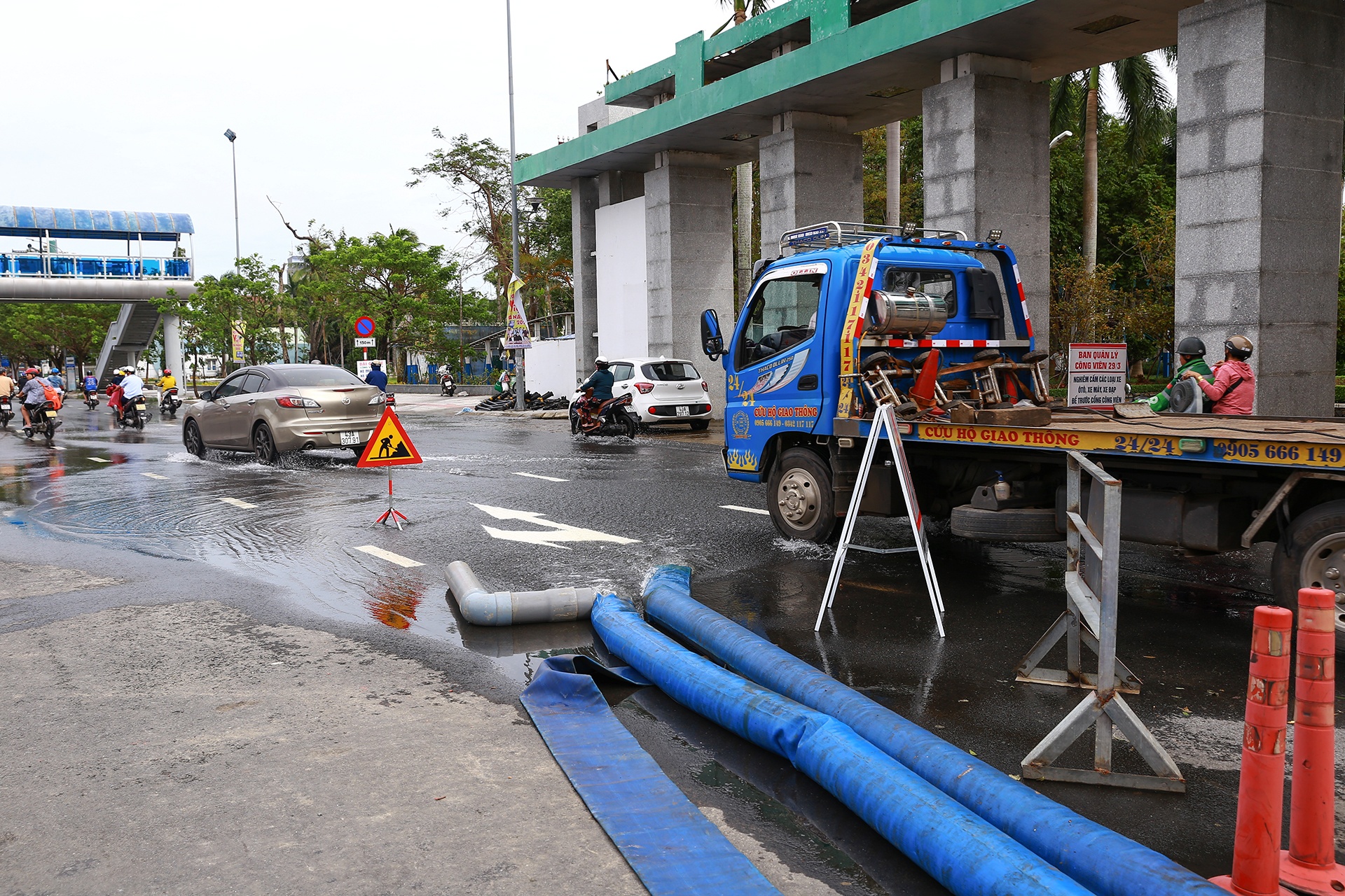 Ham chui ngap nuoc anh 6