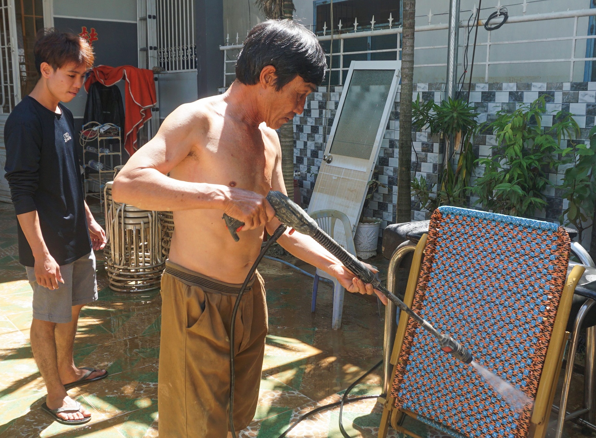 Ngap o Da Nang anh 5