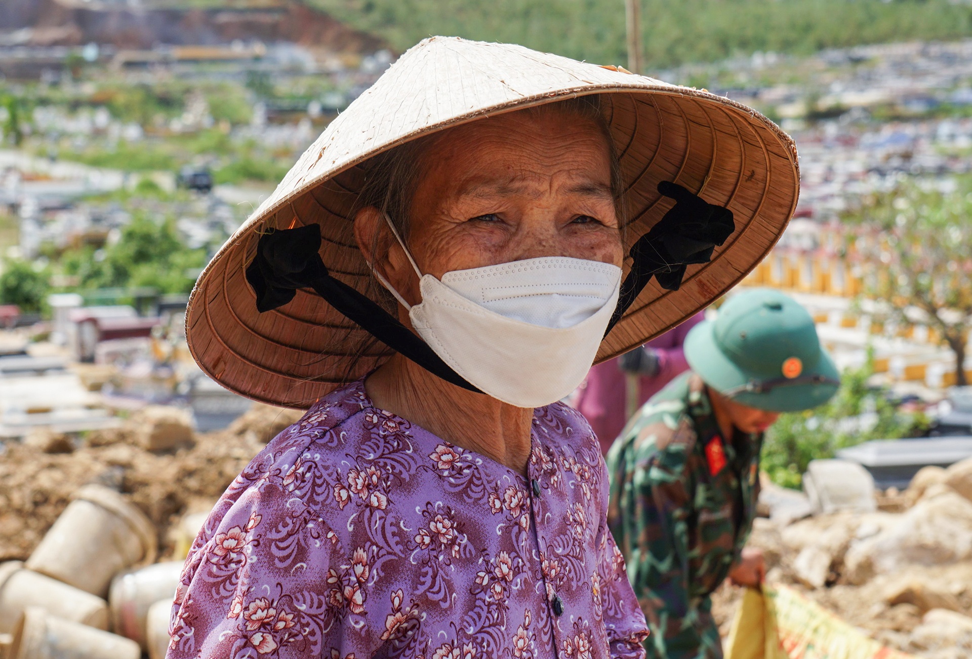 Ngoi mo bi vui lap anh 4