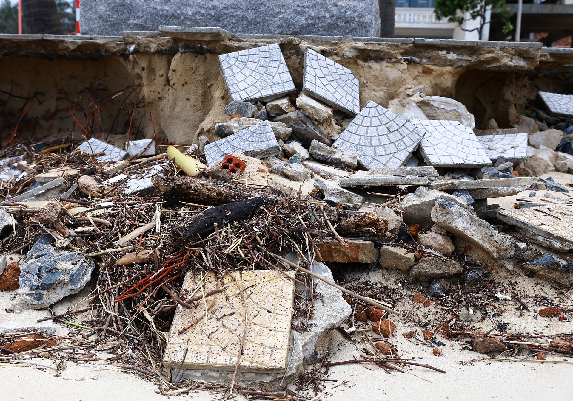 Sat lo o Da Nang anh 10