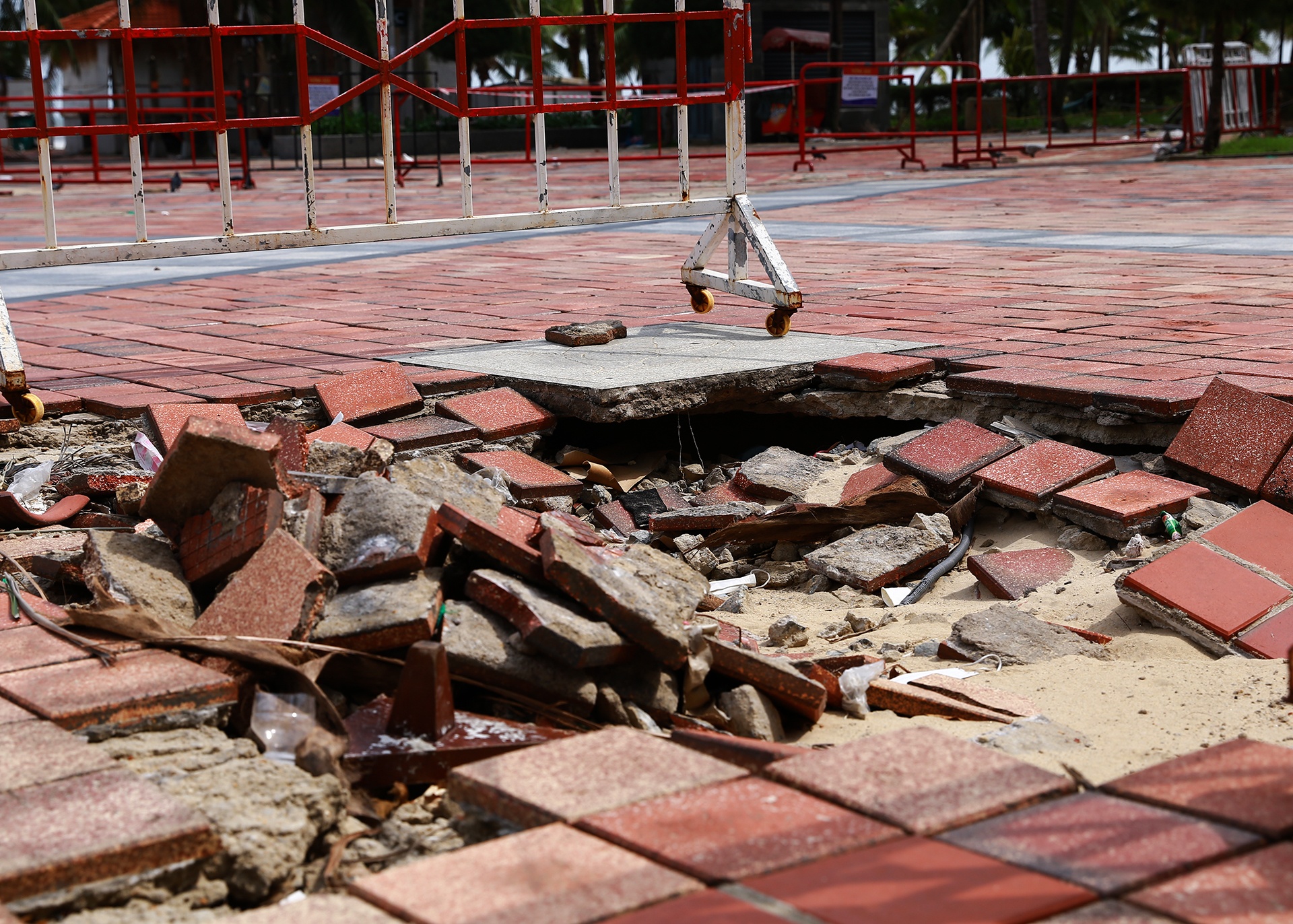 Sat lo o Da Nang anh 6