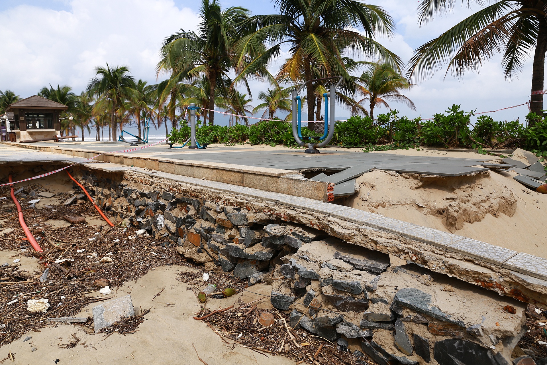 Sat lo o Da Nang anh 9