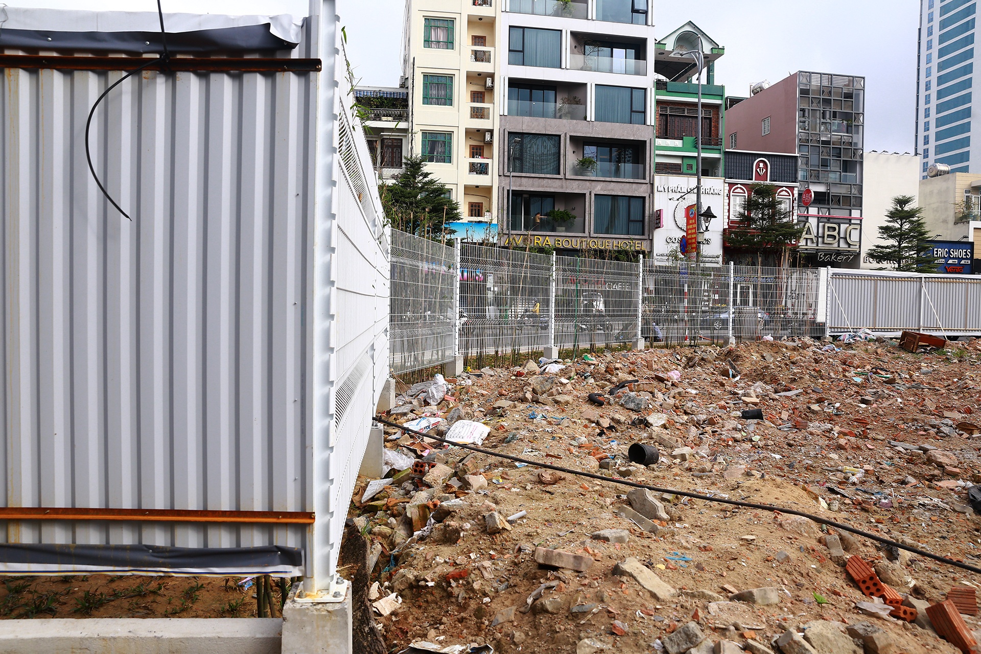 San van dong Chi Lang anh 3