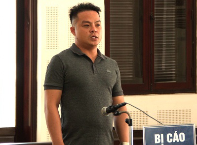 Cuu CSGT linh an 7 nam tu vi dung sung ban doi thu bi thuong hinh anh