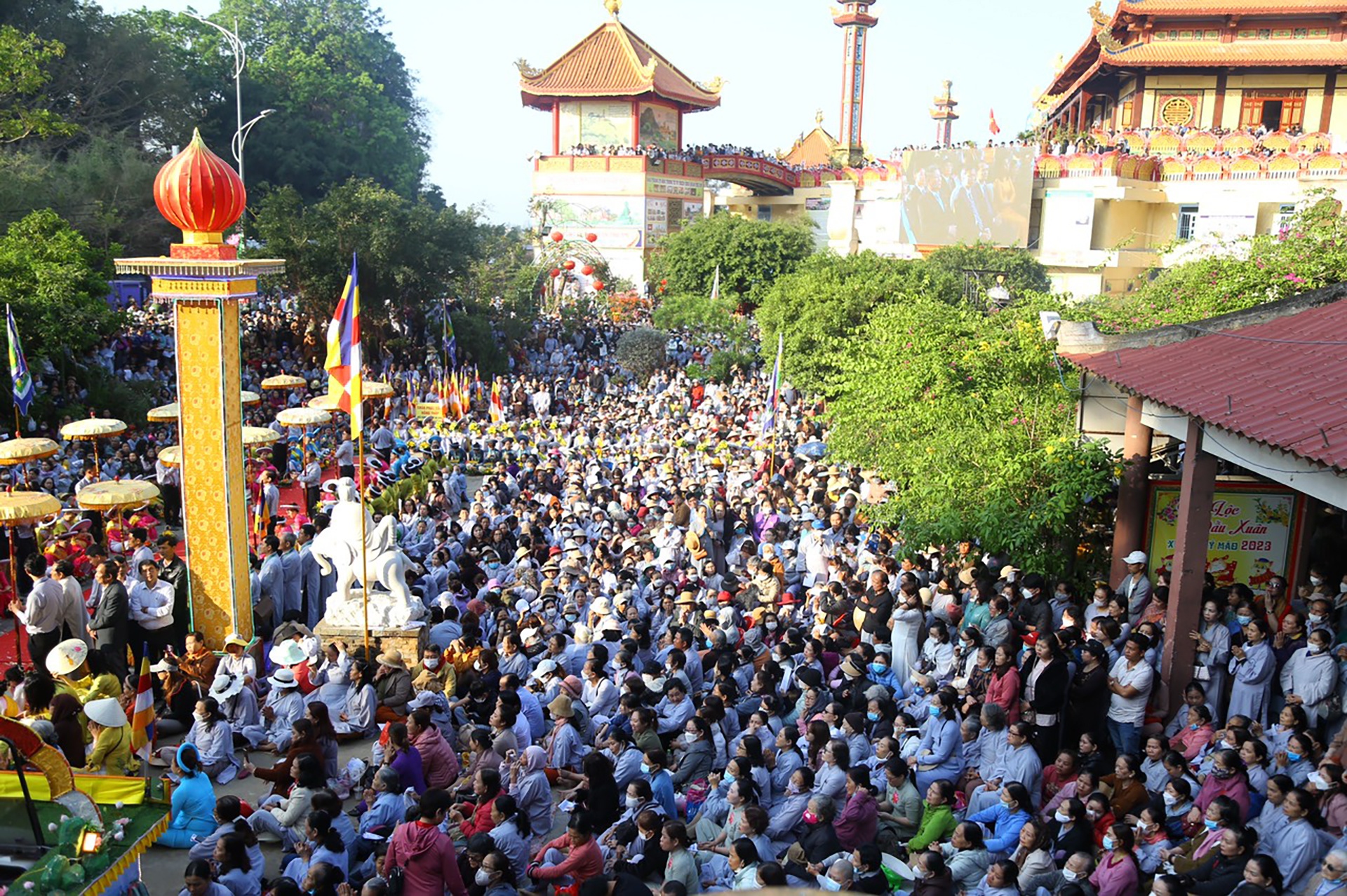 Le hoi quan the am anh 5