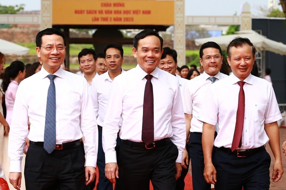 Pho thu tuong du khai mac Ngay Sach va Van hoa doc Viet Nam hinh anh