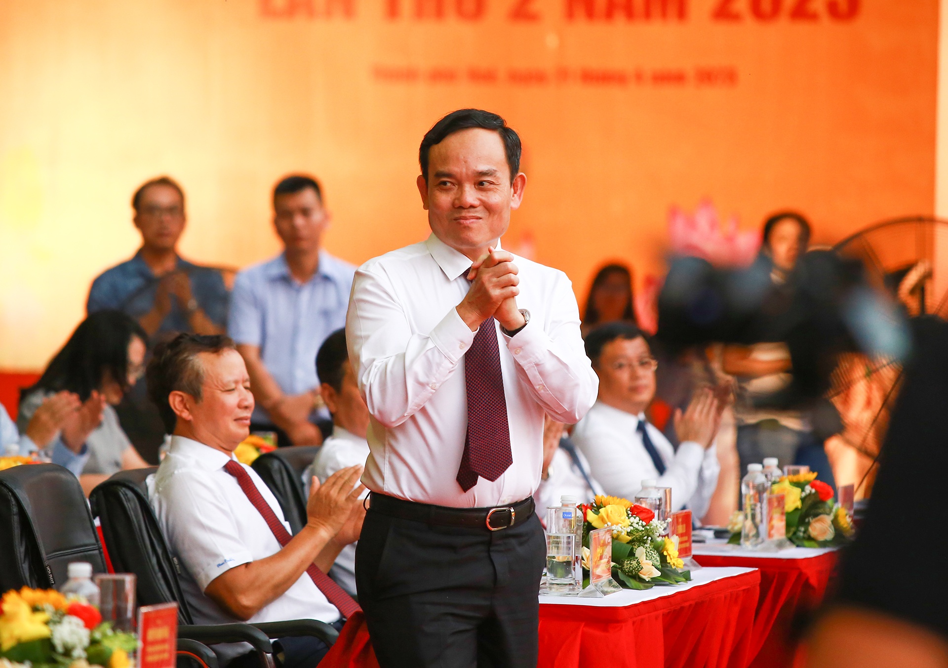 Van hoa doc tai Hue anh 2