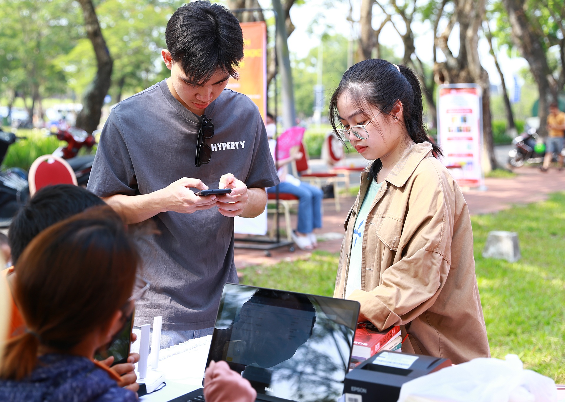 Van hoa doc tai Hue anh 12