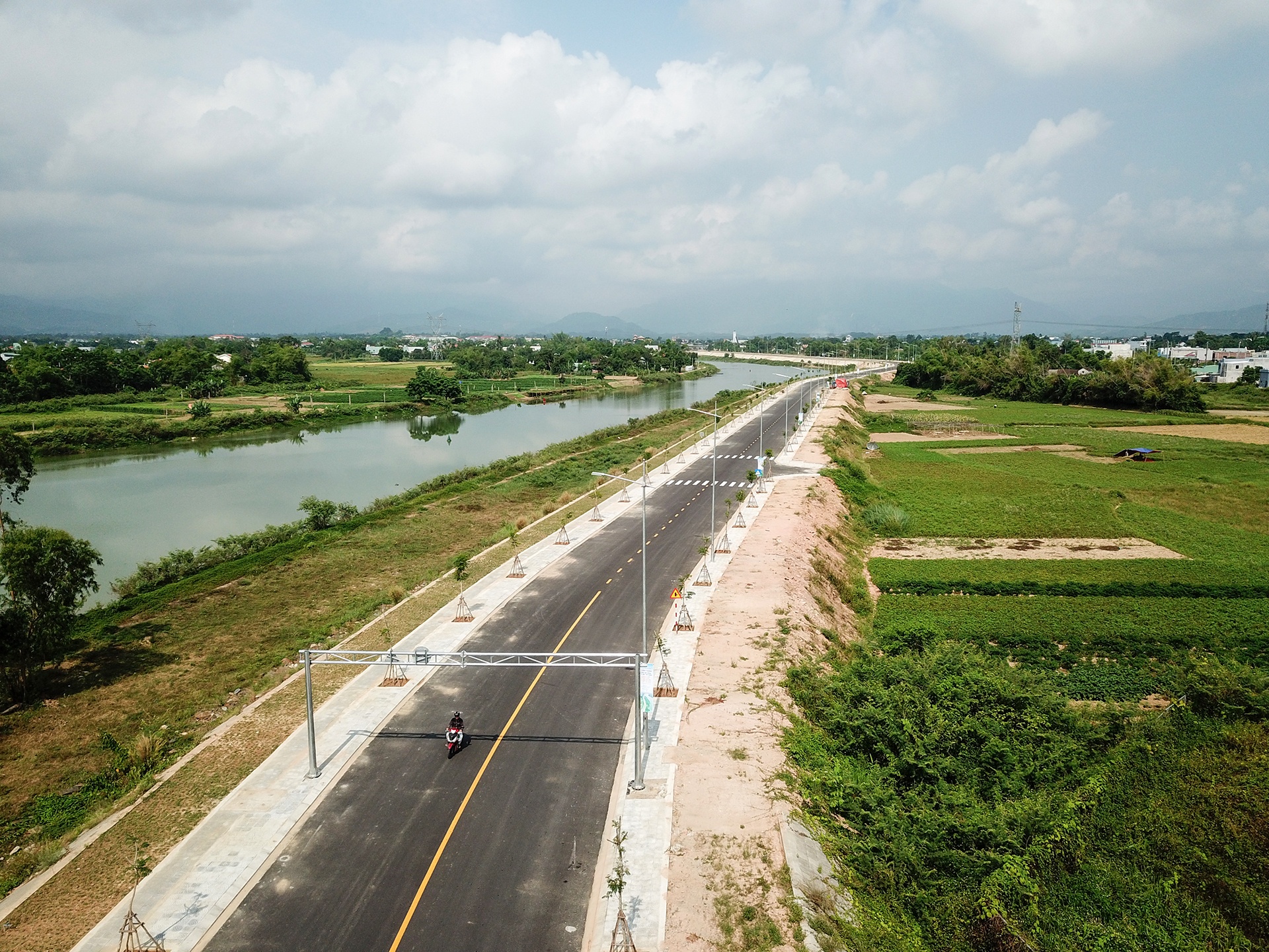 Duong ven song Da Nang anh 5