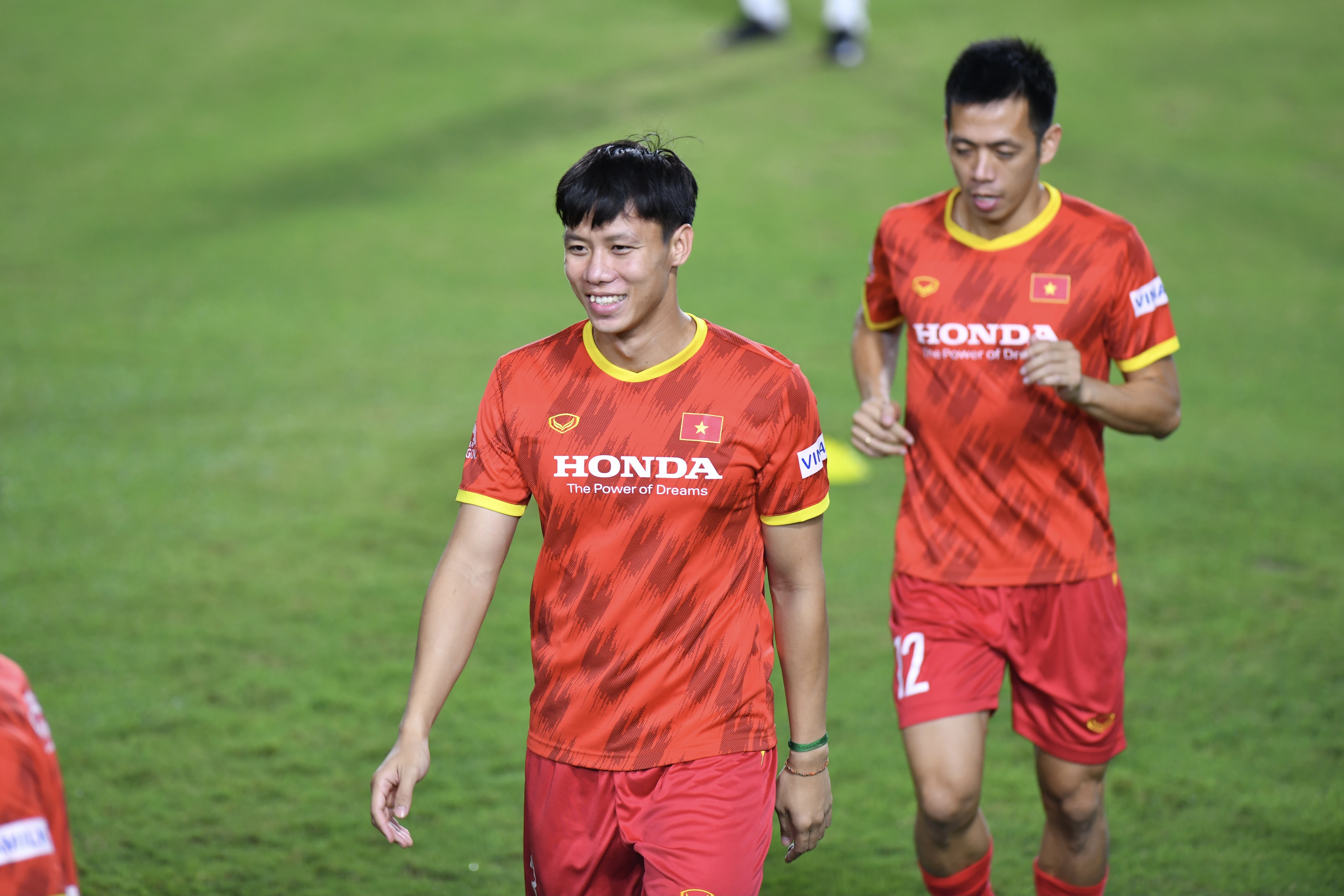 Ho Tan Tai bi om anh 7