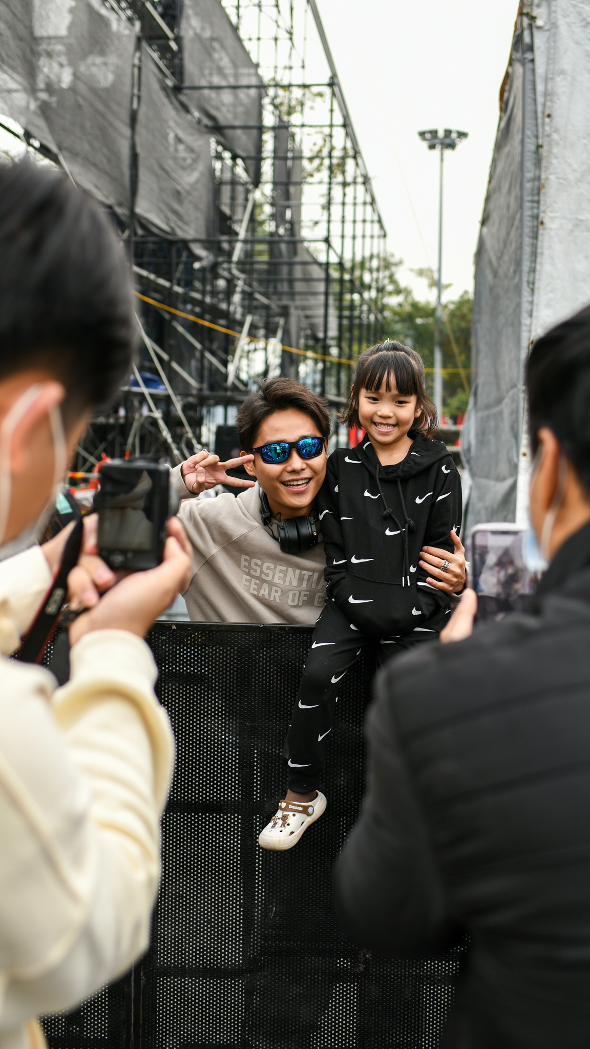 Tang Duy Tan bieu dien anh 14