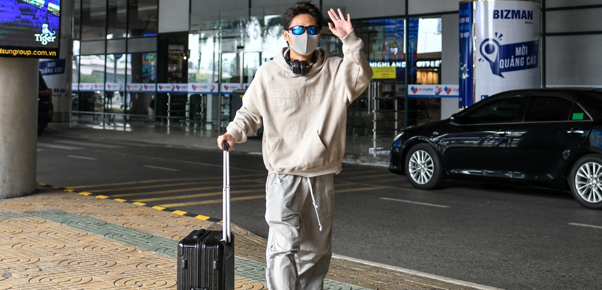 Tang Duy Tan bieu dien anh 3