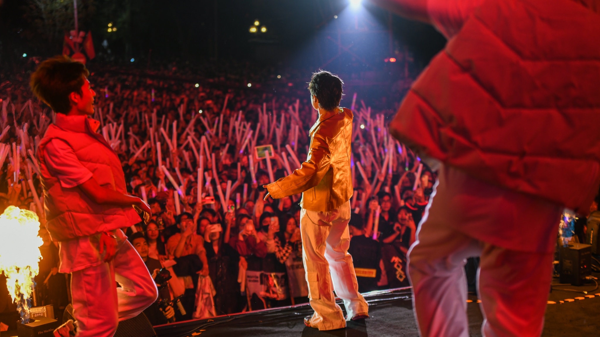 Tang Duy Tan bieu dien anh 33