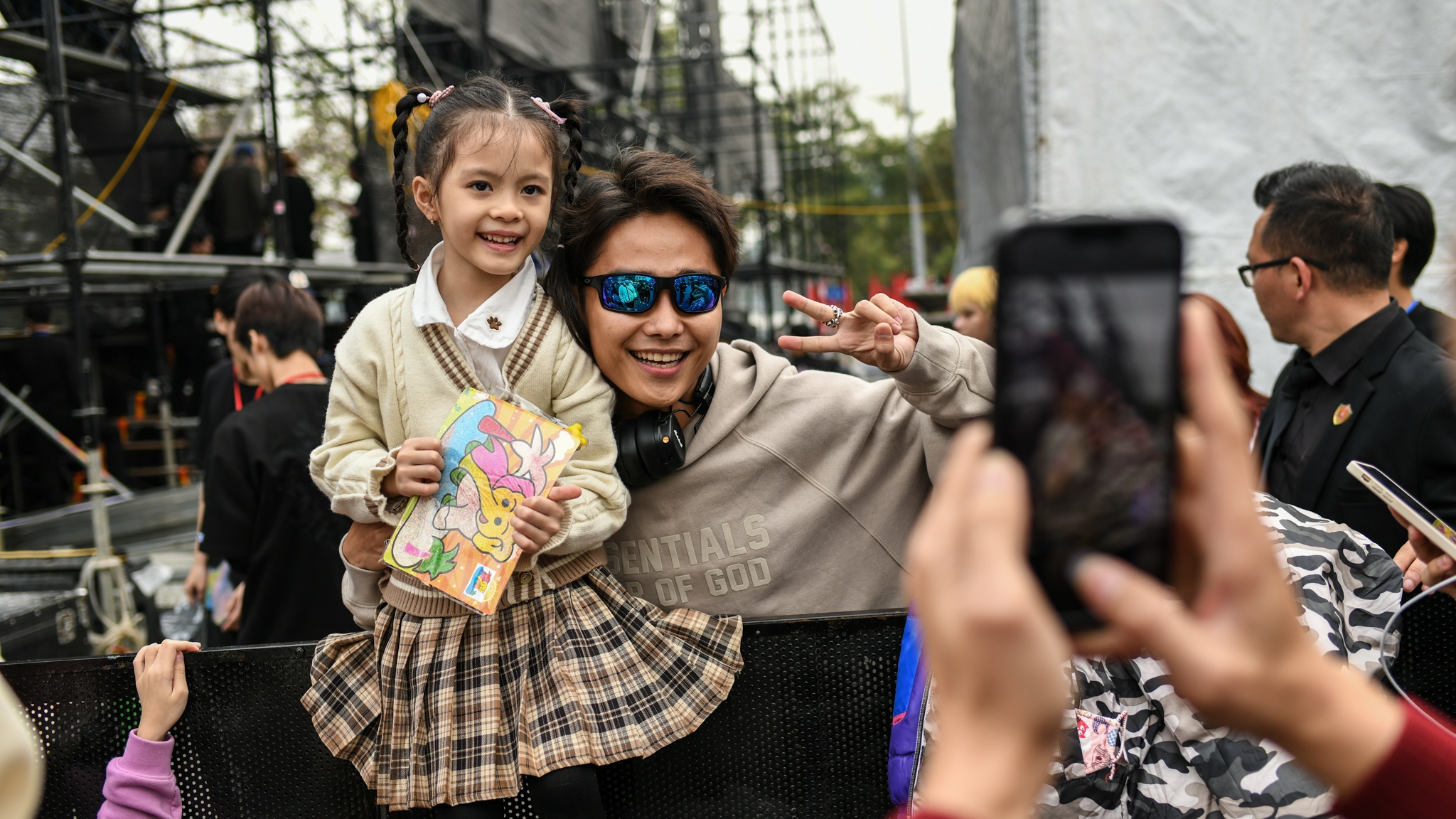 Tang Duy Tan bieu dien anh 13