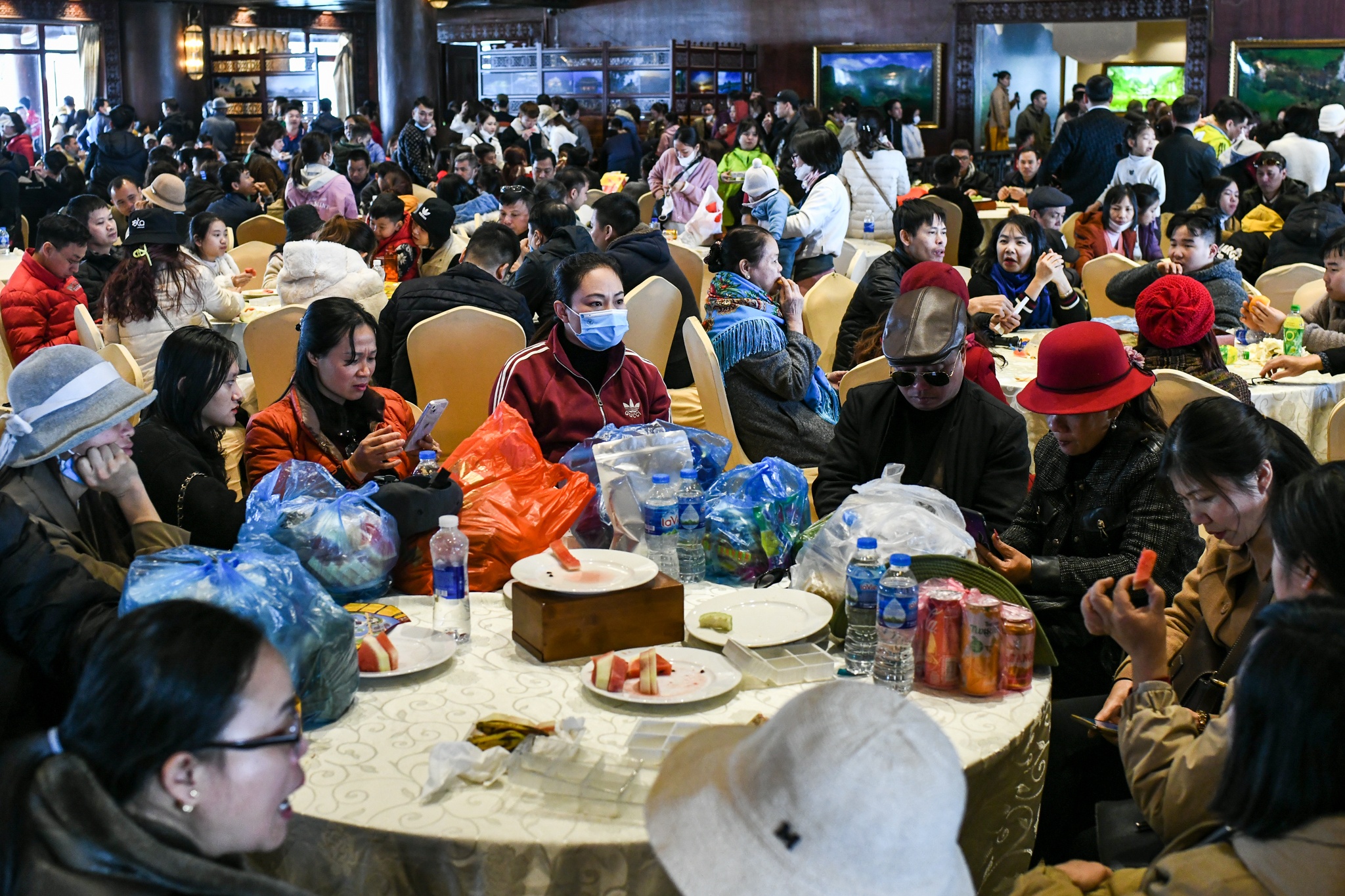 xep hang tai Tam Chuc anh 5