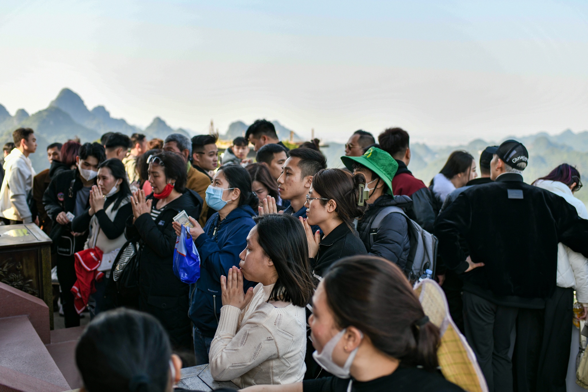 xep hang tai Tam Chuc anh 9