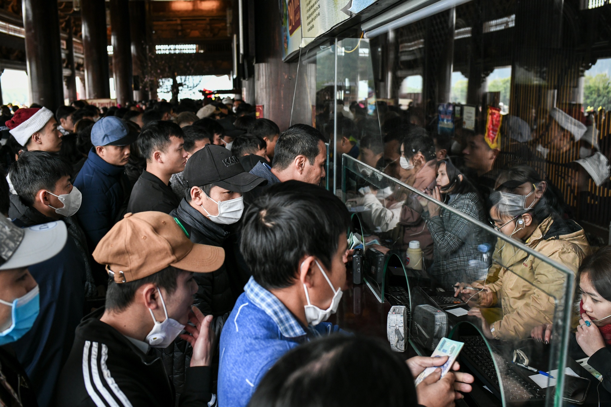 xep hang tai Tam Chuc anh 2