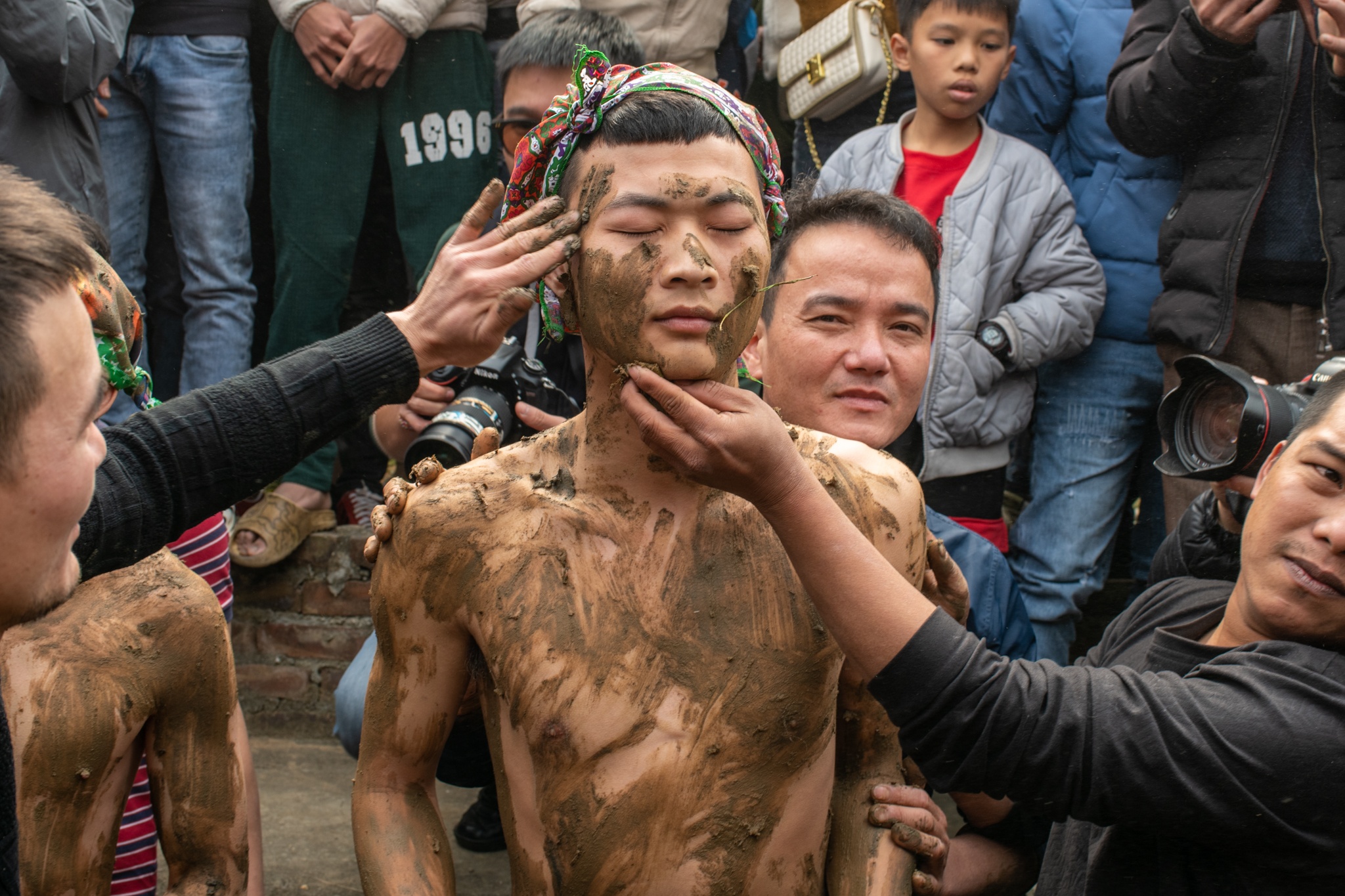 cướp chiếu lễ Đúc Bụt ảnh 6 cuop chieu le Duc But anh 6