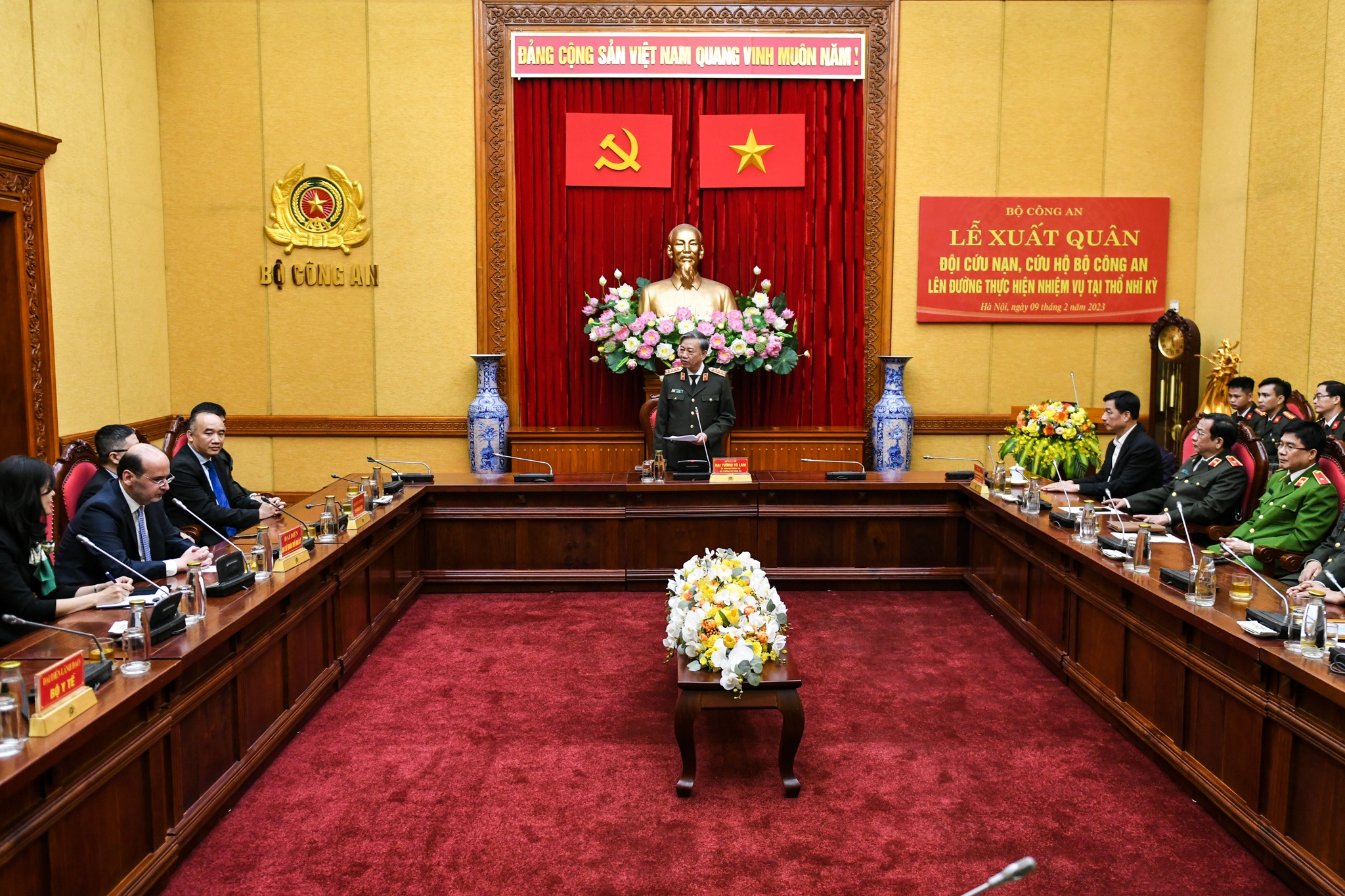 cứu nạn Thổ Nhĩ Kỳ ảnh 1 cuu nan Tho Nhi Ky anh 1