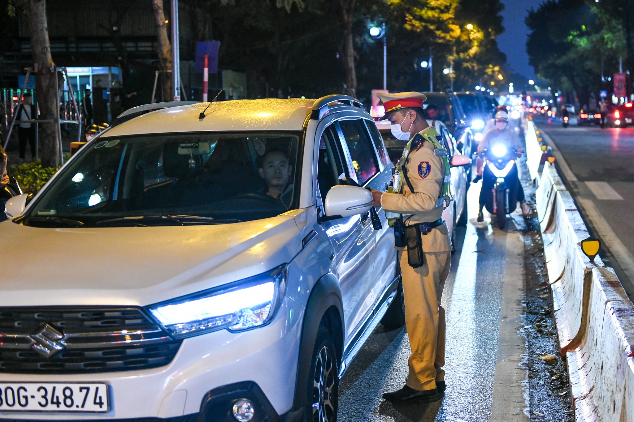 vi pham nong do con anh 9