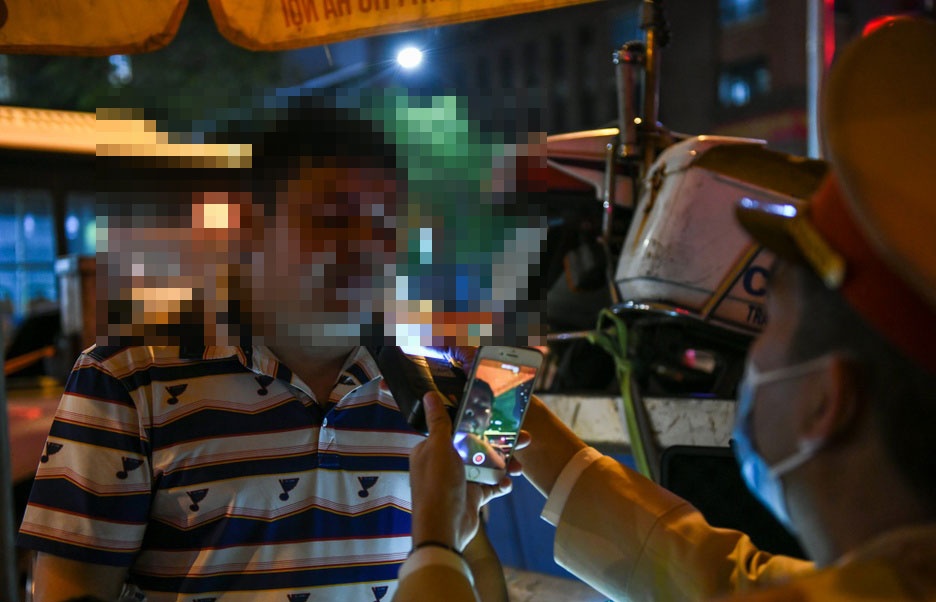 vi pham nong do con anh 3