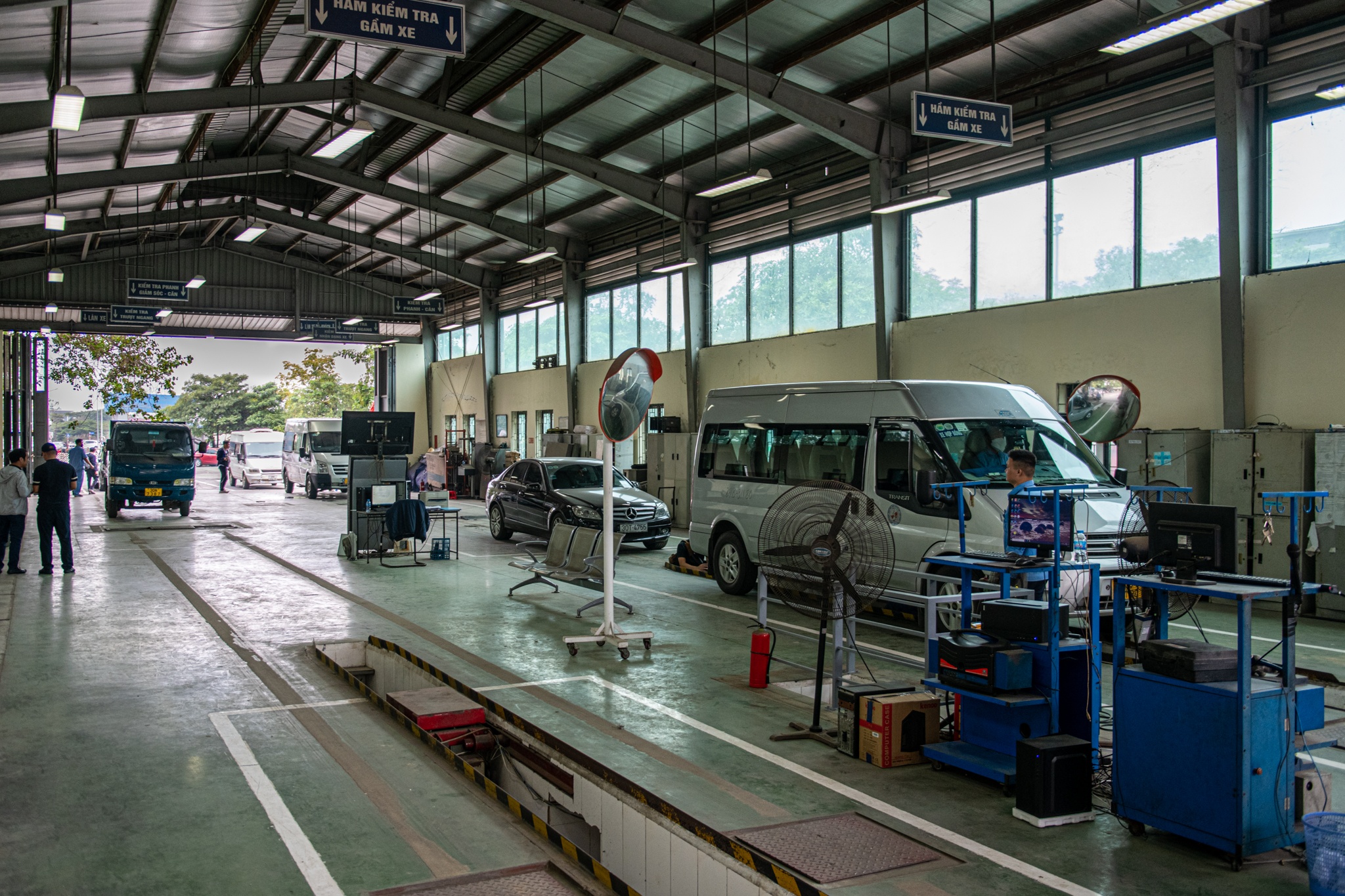 CSGT ho tro dang kiem anh 1