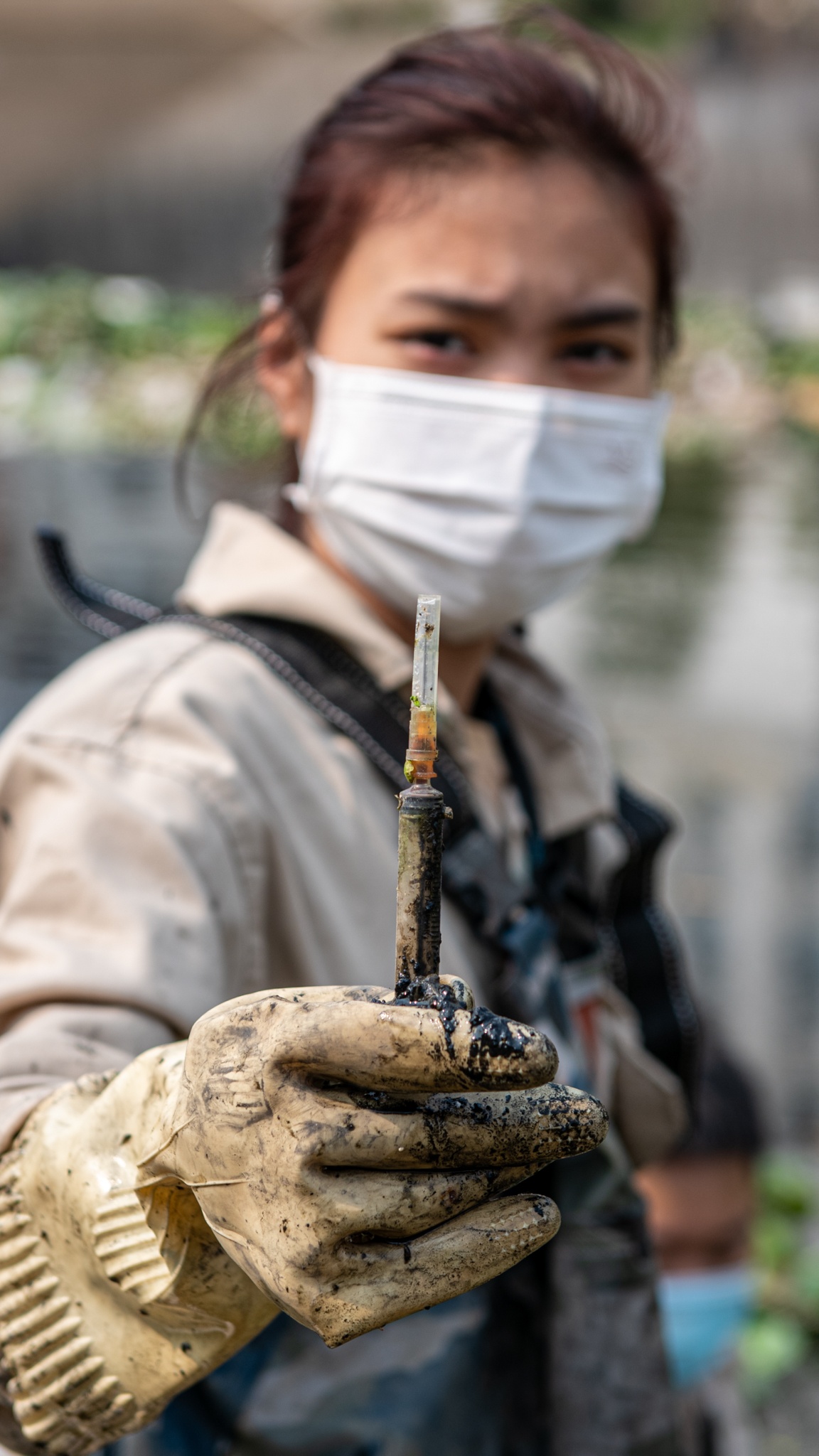 vớt rác trên sông ảnh 16 vot rac tren song anh 16