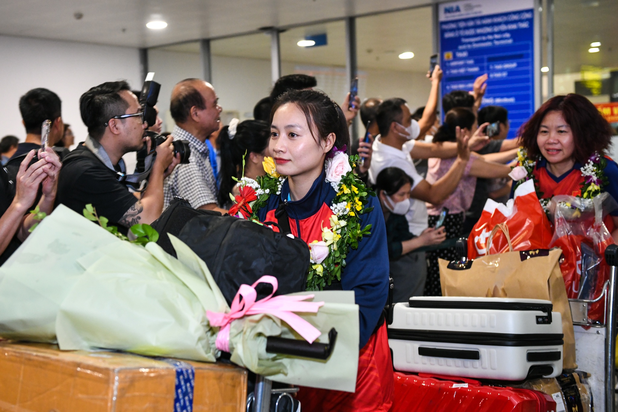 tuyen nu ve nuoc anh 4