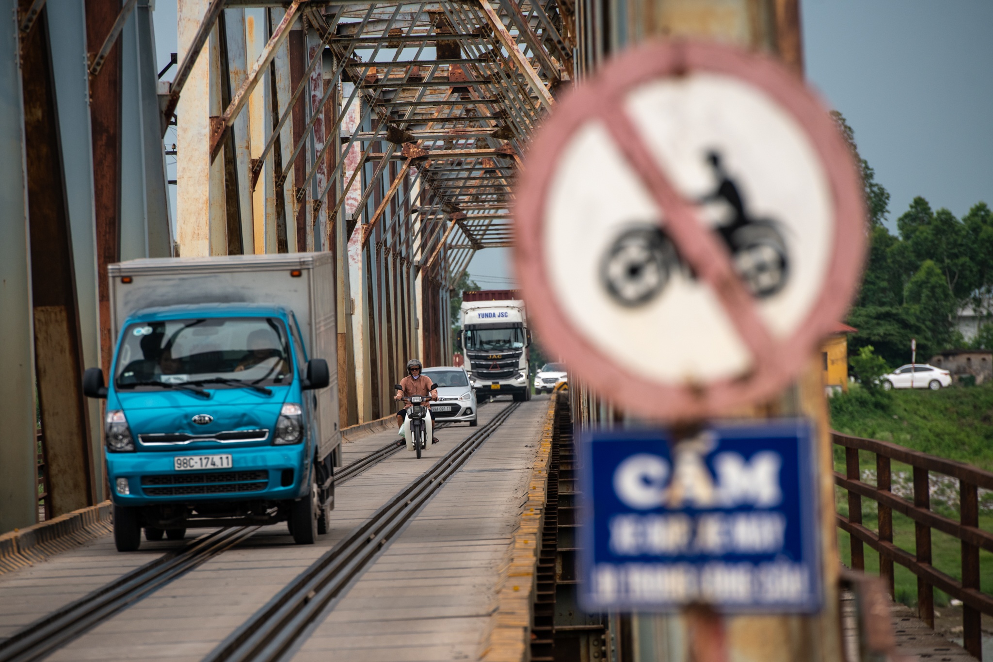 Cau Cam Ly qua tai anh 8