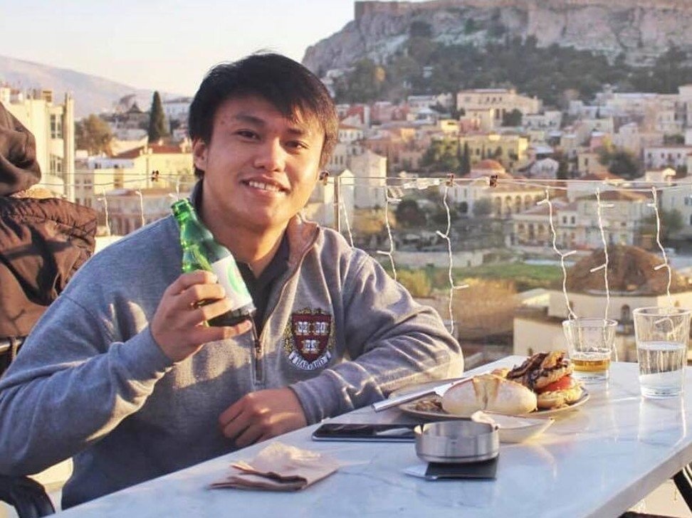 gioi tre,  chau A,  phat cuong,  thuong hieu,  nha giau. dai hoc,  cao cap anh 3