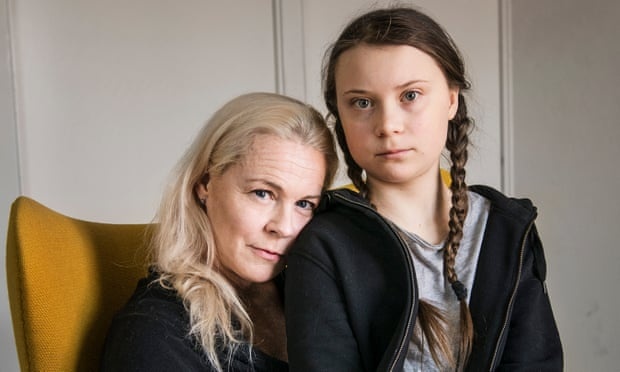 Me Greta Thunberg ke ve chung tu ky cua con minh hinh anh