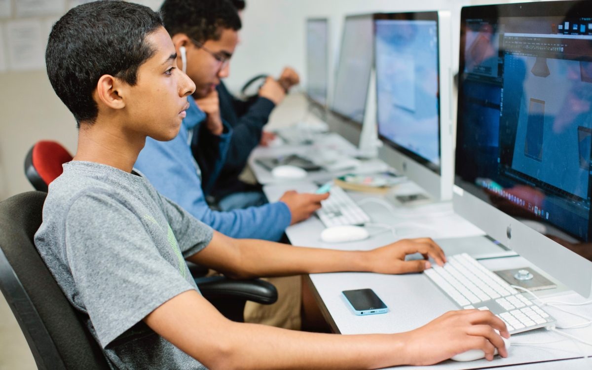 benh dich,  Covid-19,  hoc tap,  nha truong,  nghi hoc,  giao duc,  hoc sinh,  sinh vien,  xu phat anh 2