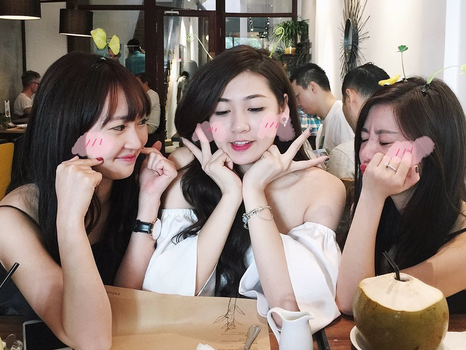 Teen Viet bat kip trao luu cay moc tren dau hinh anh
