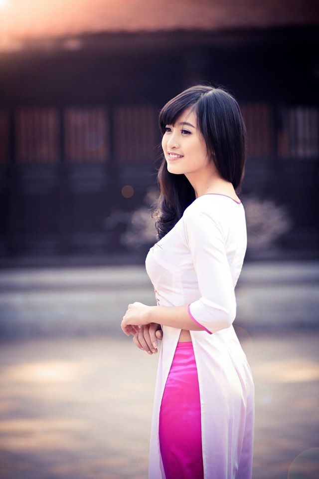 Bao chàng trai theo đuổi nhưng Mai Anh đều phớt lờ, cô cho biết mình chỉ muốn tập trung học và gắn bó đam mê.