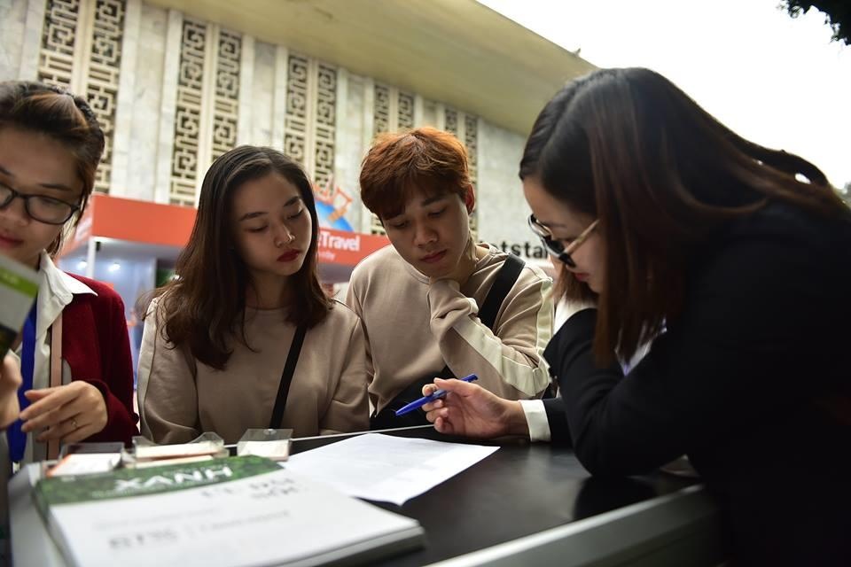 du lich thang 4 anh 1