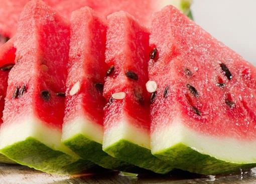 Ket cuc bat ngo sau khi luoc dua hau trong 10 gio hinh anh