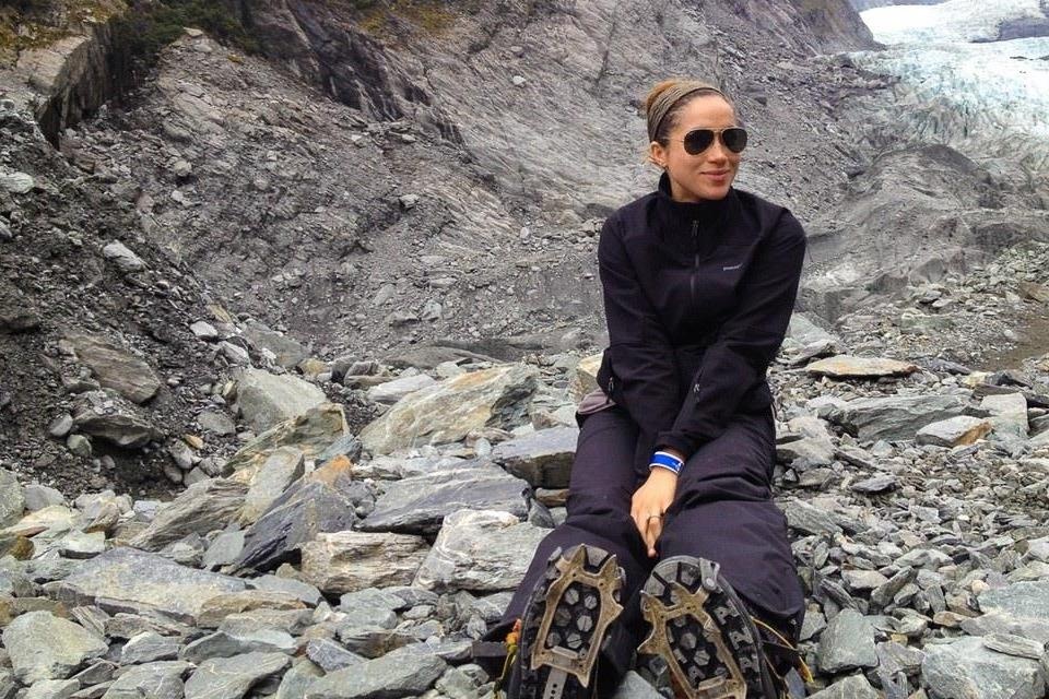 Cong nuong Anh tung phuot xuyen New Zealand bang xe du lich hinh anh