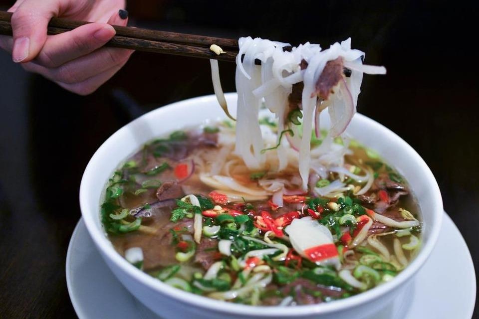 Pho Viet Nam va nhung mon an nghe ten biet ngay xuat xu hinh anh