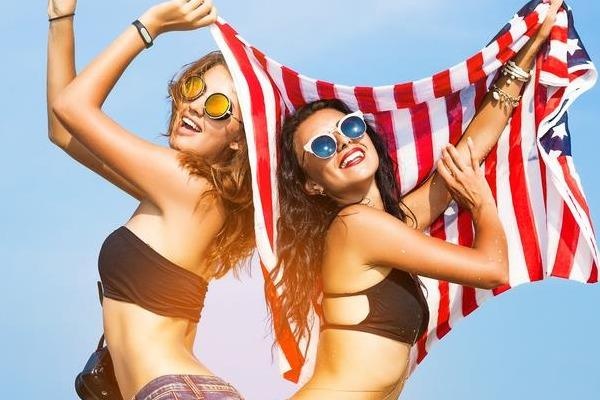 Chua da chay nang, sua dep xo ngon va 5 meo de lam khi di bien hinh anh