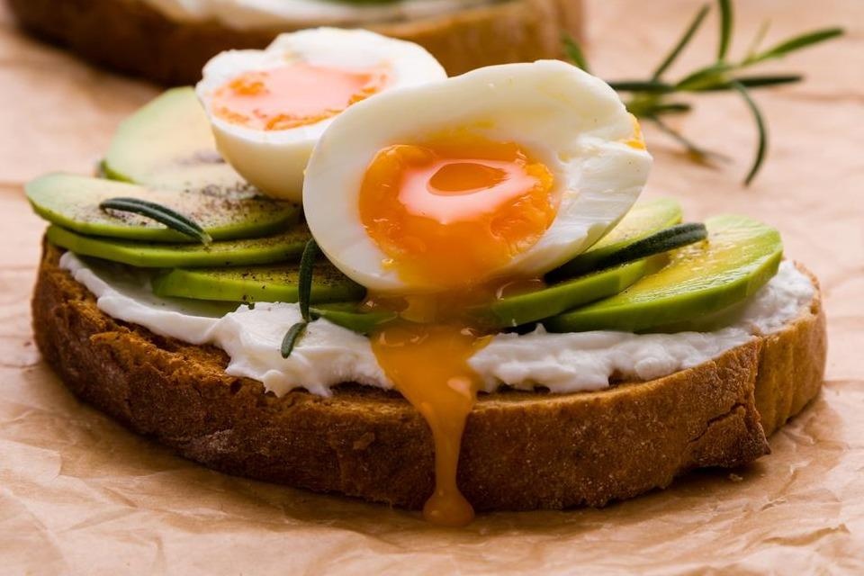 Bo doi cong thuc lam trung luoc cach tan ngon kho cuong hinh anh