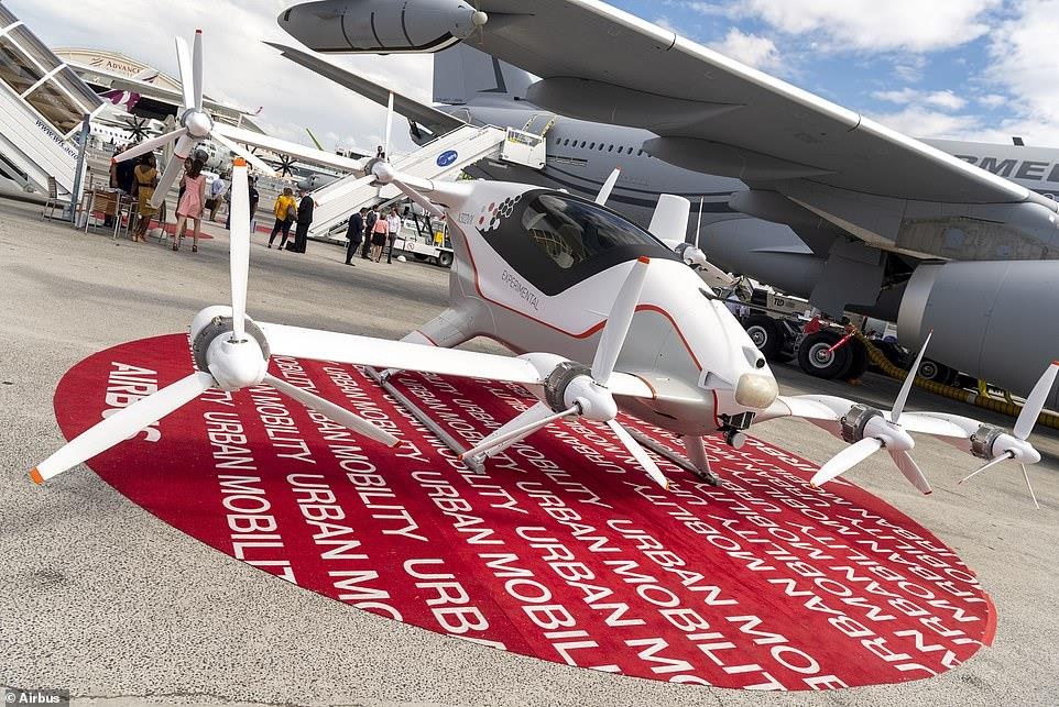 xe bay tự lái ảnh 1 xe bay tu lai anh 1