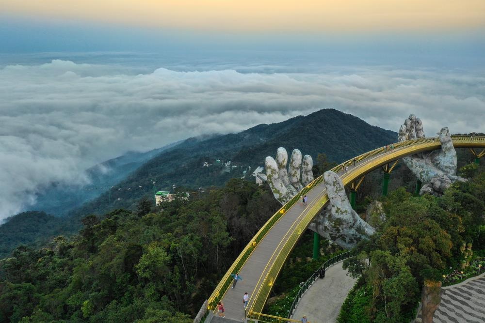 cau vang da nang anh 1