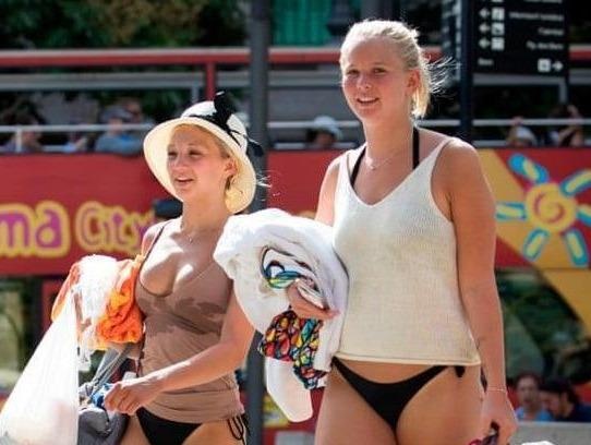 Tam bien trong ngay nong dinh diem, 3 du khach tu vong hinh anh