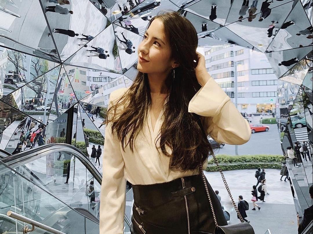 Vom kinh phan manh nhu 'da vu tru' giao nhau gay sot o Tokyo hinh anh