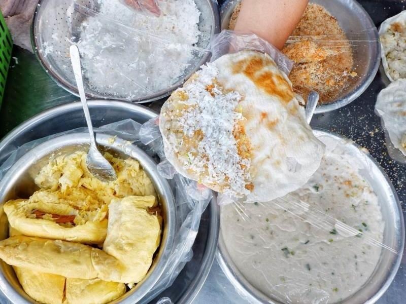 Banh trang cuon xoi sau rieng ngon tuyet hao o TP.HCM hinh anh