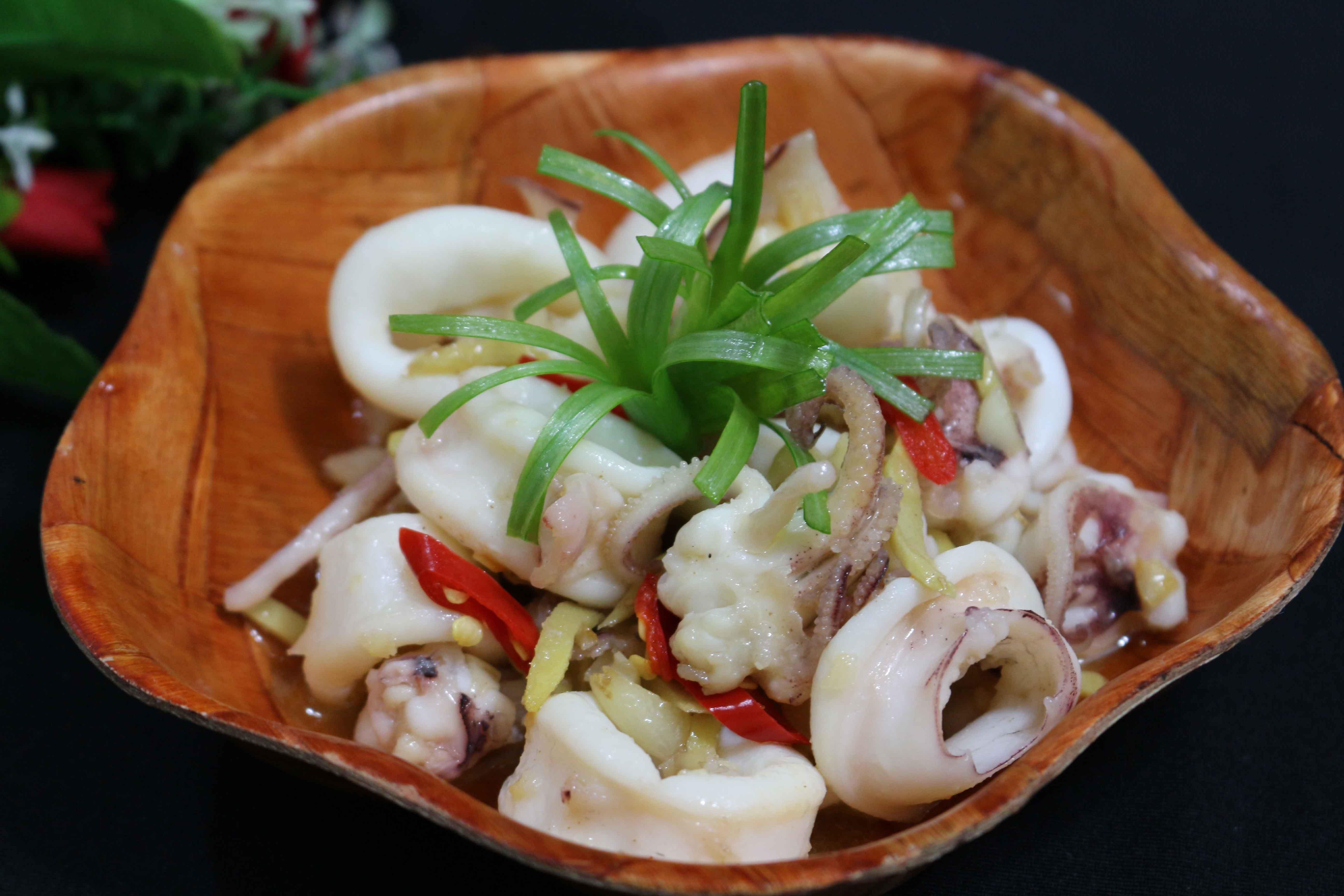 thang 7 am kieng an gi anh 3